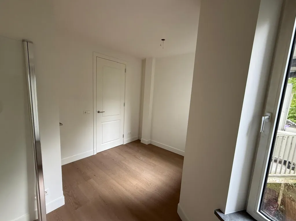 4-toaline korter asukohas Amsterdam