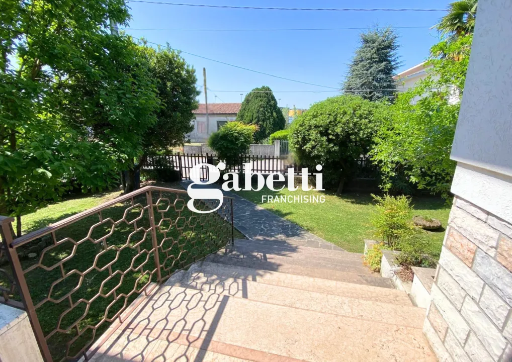 Jardin - Independent House with Garden in Agna