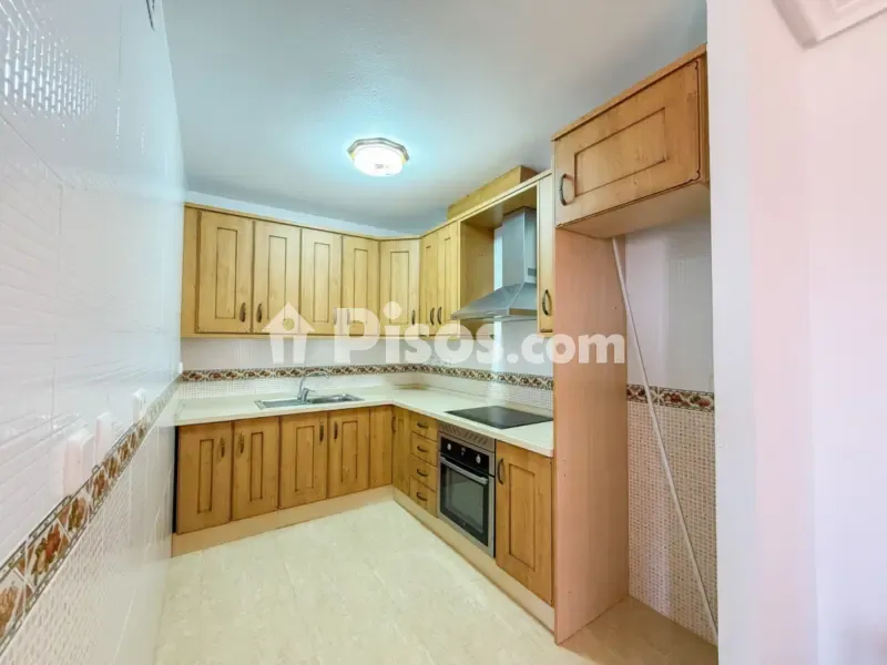 Cuisine - Spacious Apartment with Pool in Los Geraneos