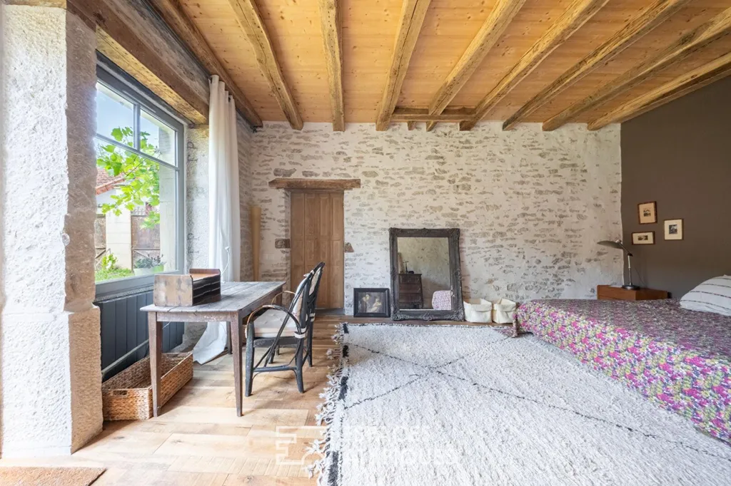 Chambres - Ancienne Ferme Rénovée avec Rivière à 25 min de Dijon