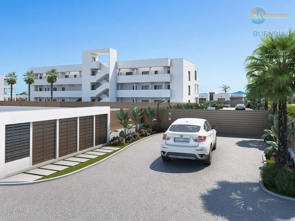 Detached House with Pool in Los Alcázares