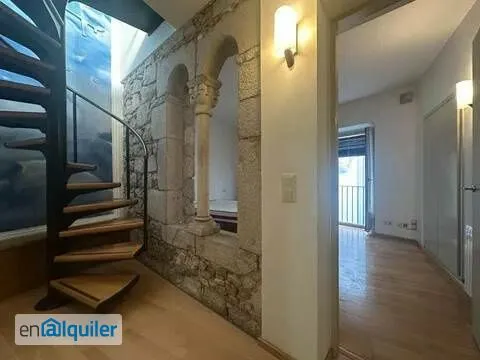 Toad - Charming Duplex with Balcony in Girona's Old Town
