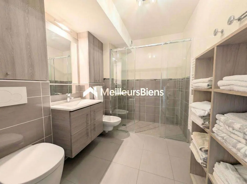 Bagni - Apartment with 2 Terraces in Saint-Maur