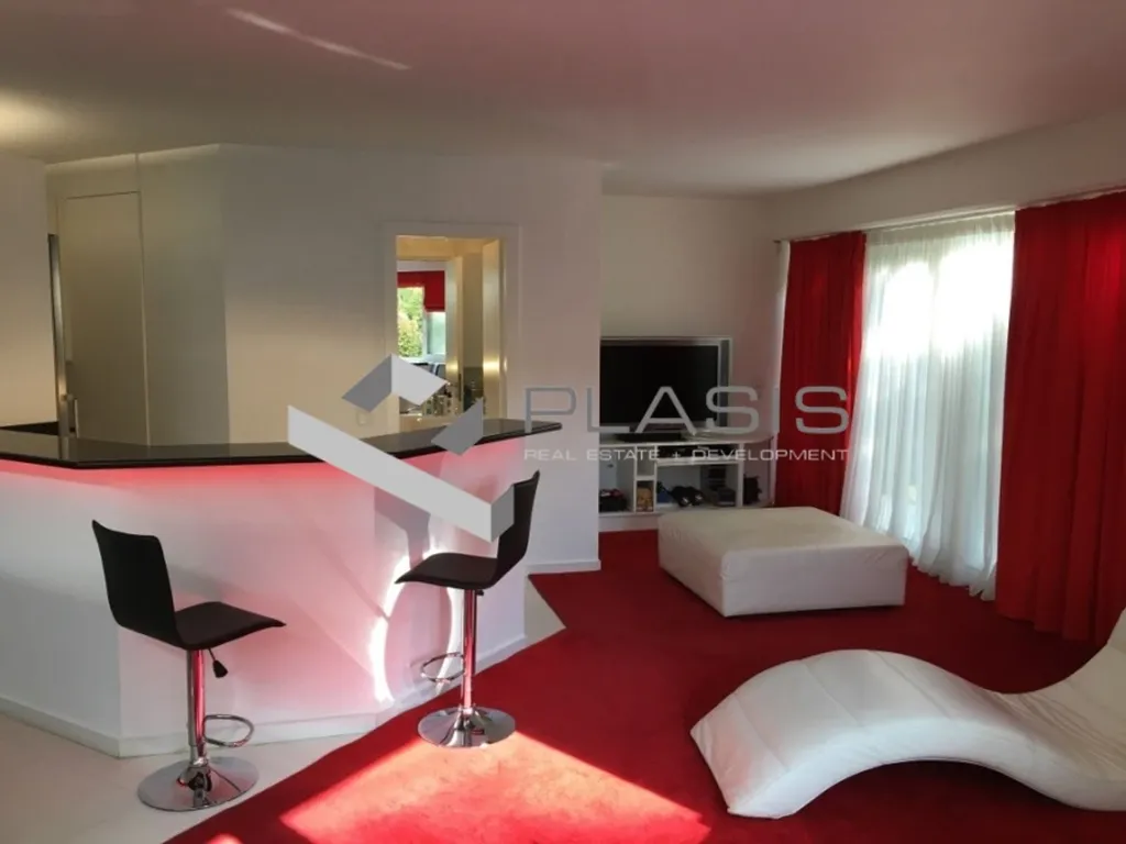 Séjour - Ground Floor Flat with Garden in Voula Centre