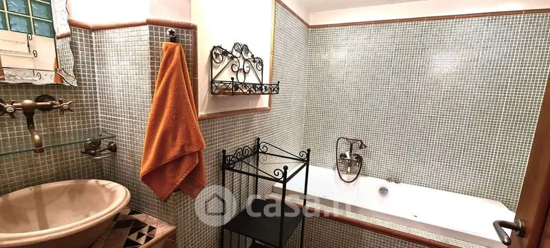 Salles de bain - Rustic Penthouse with South Terrace in Camogli