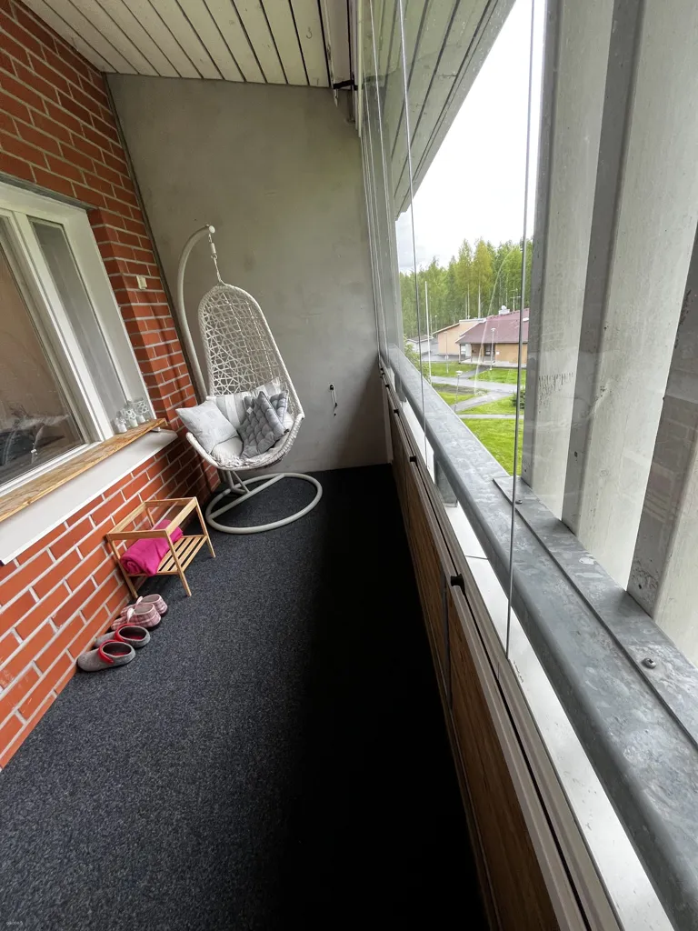 Balcon - Furnished Flat with Balcony in Oulu