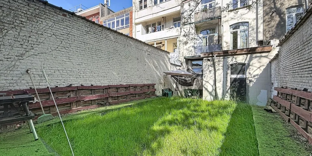 Jardin - Loft à Rénover avec Jardin à Schaerbeek