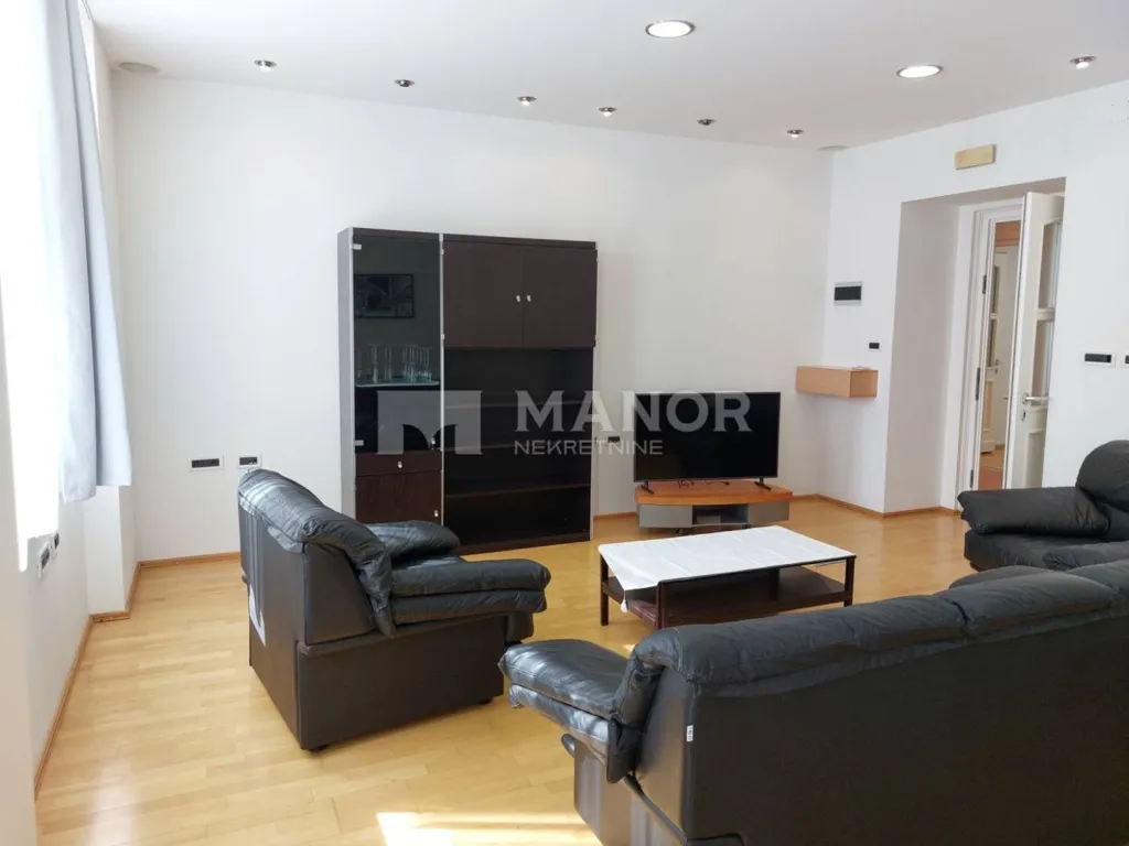 Soggiorno - Spacious Apartment with Balconies in Rijeka
