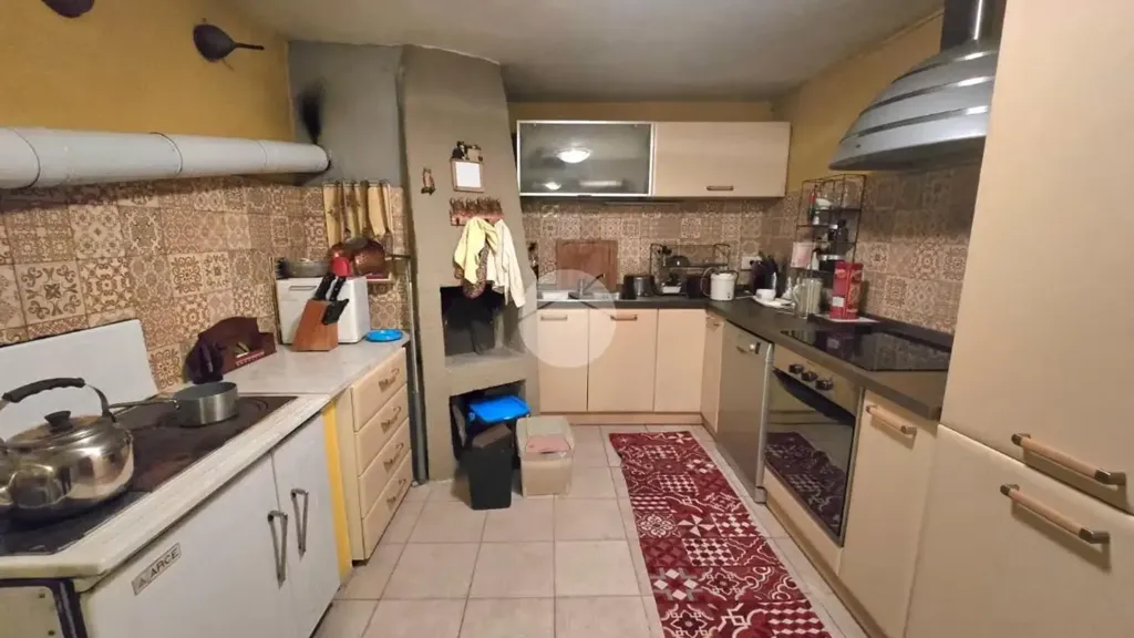 Cuisine - Rustic Villa with Private Garden in San Benigno Canavese