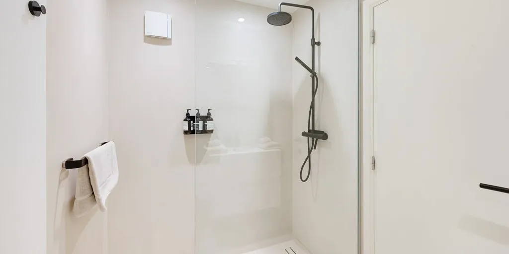 Salles de bain - Appartement Rénové avec Vues Panoramiques à Zoute
