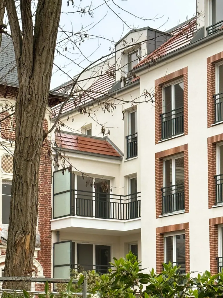 Välivaade - New T2 Apartment with Balcony in Créteil
