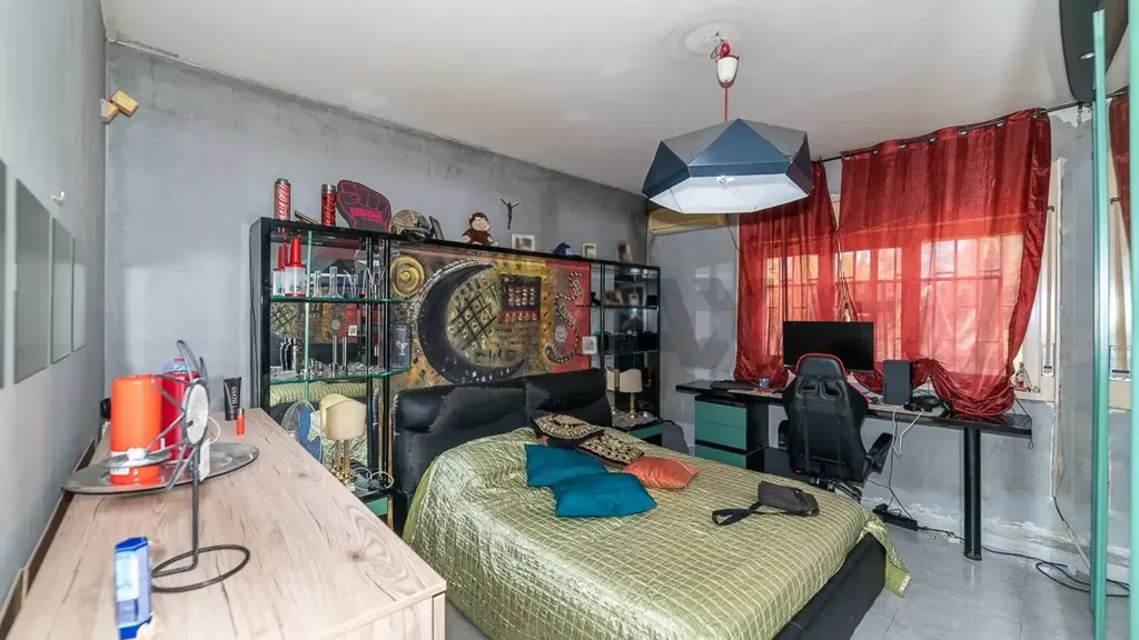 Bedrooms - Spacious Apartment with Large Terrace in Catania