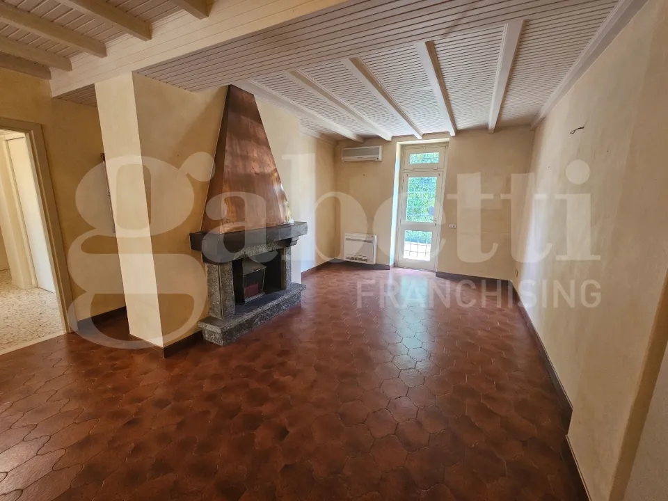 Séjour - Classical Villa with Garden in Brescia