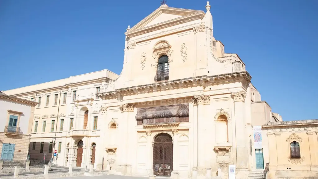 Exterior - Restored Townhouse with Terrace in Noto