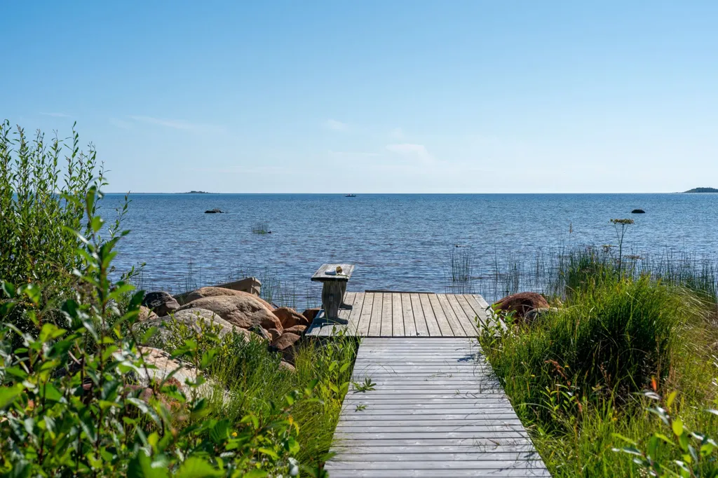 Jardin - Villa with Sea View in Ursviken
