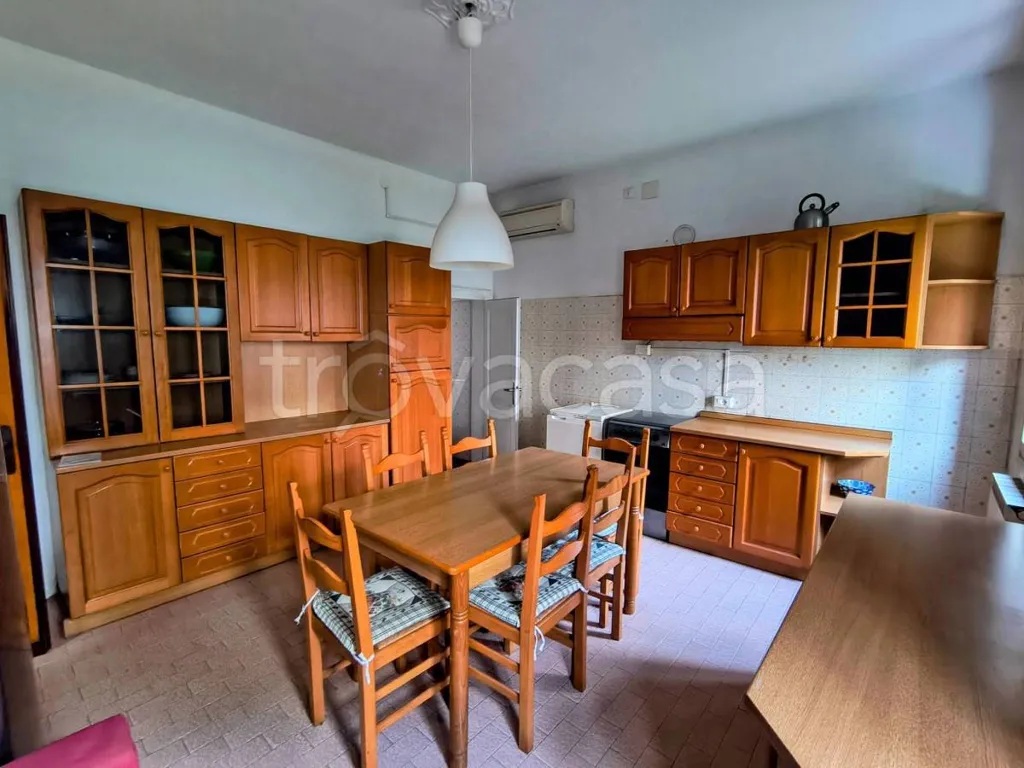 Söögituba - Characterful Villa to Restore with Garden in Padova