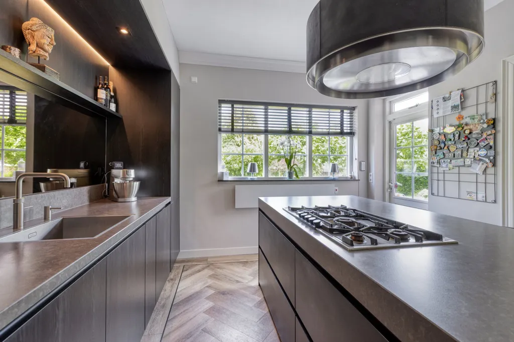 Köök - Luxury Villa with Garden in Beverwijk