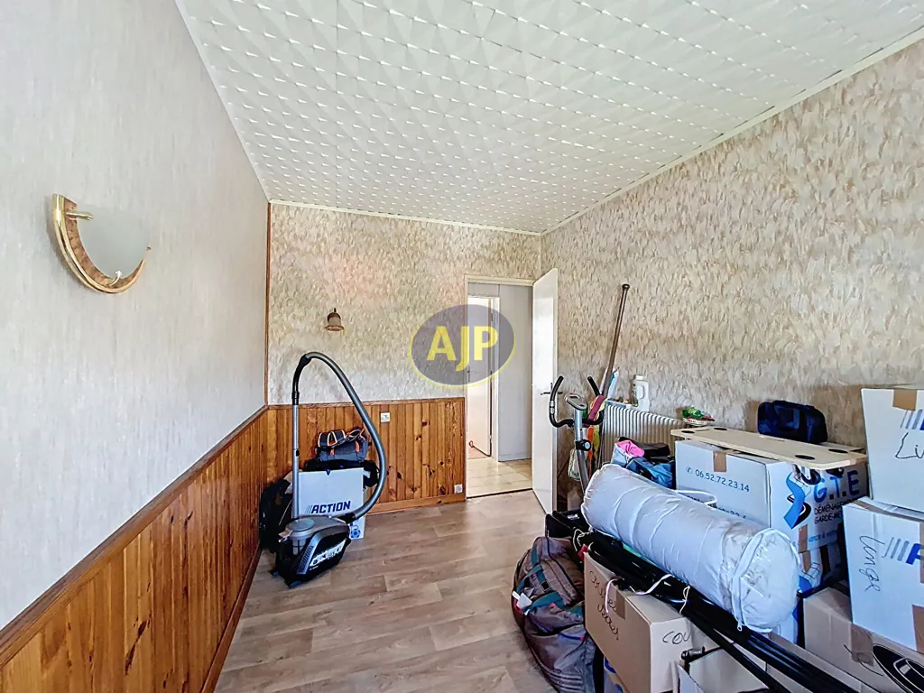 Pesuköök - 3-Bedroom Apartment with Balcony in Merignac
