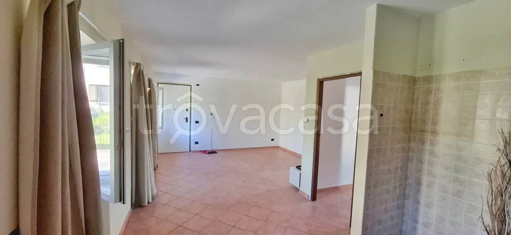 Ingresso - Bright Apartment with Solar Panels in Grignasco