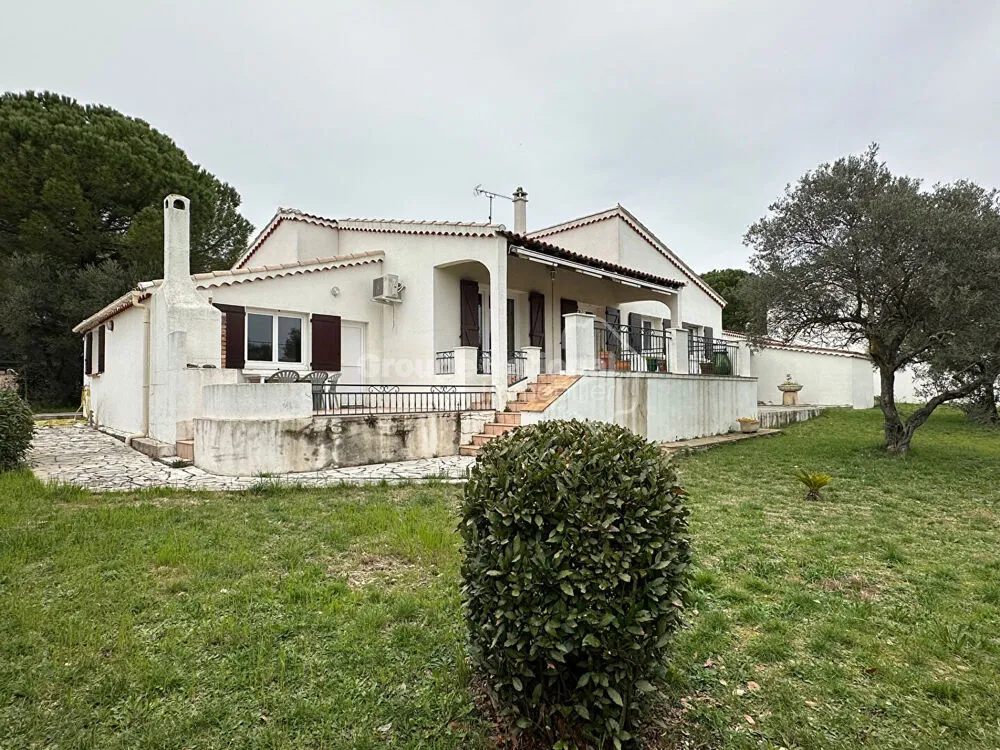 Välivaade - Villa with Garden in Vaunage, Gard