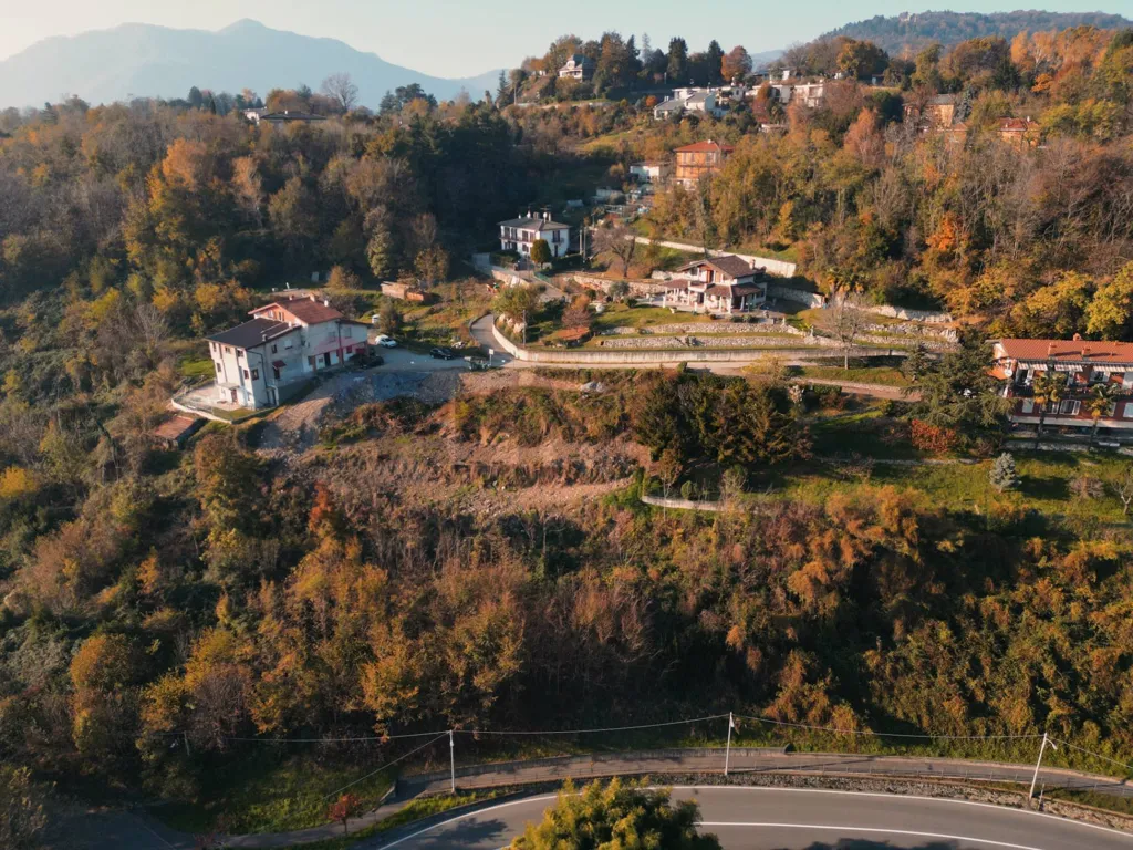 Õhuvaade - New Villa with Panoramic View in Viggiù
