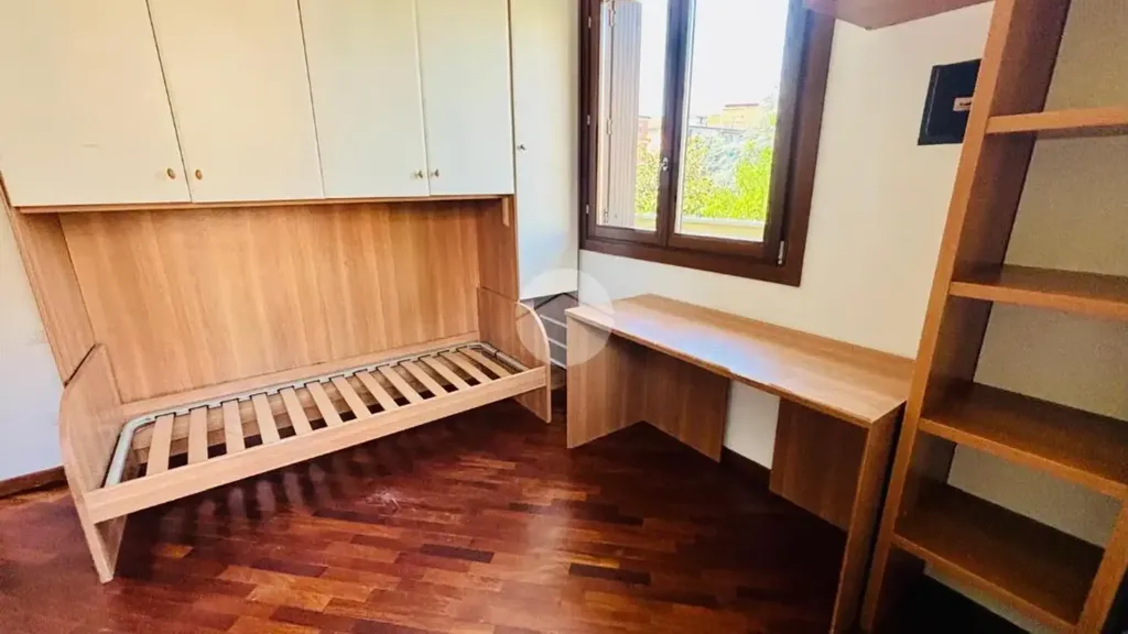 Chambres - Three-Bedroom Apartment with Terraces in Monza