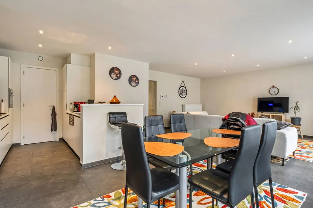 Söögituba - 2-Bed Apartment with Terrace in Aalst