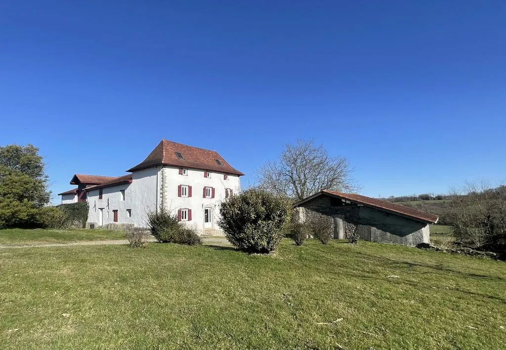 Exterior - Luxury House with Development Potential in Domezain