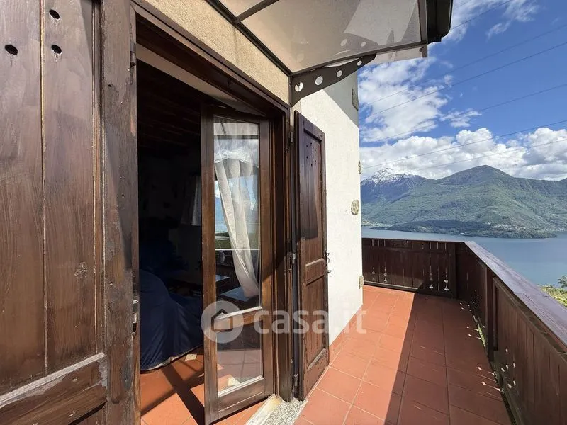 Terrasse - Villa with Lake View in Dongo