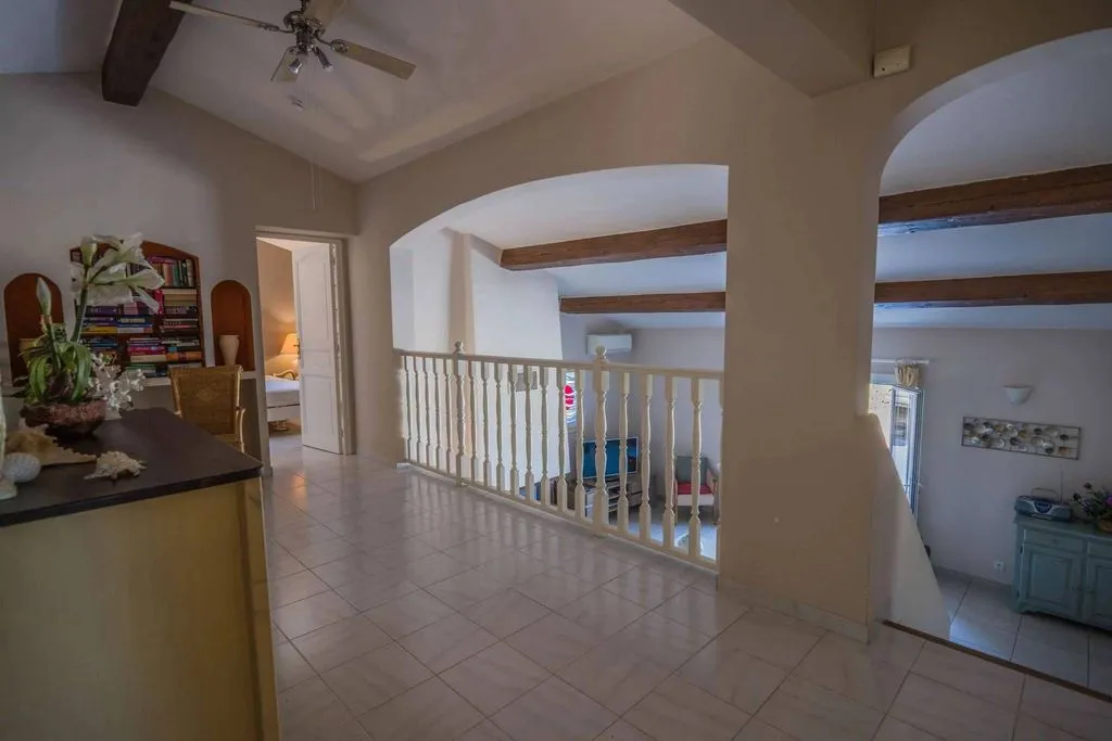Esik - Luxury Villa with Pool in Sainte-Maxime