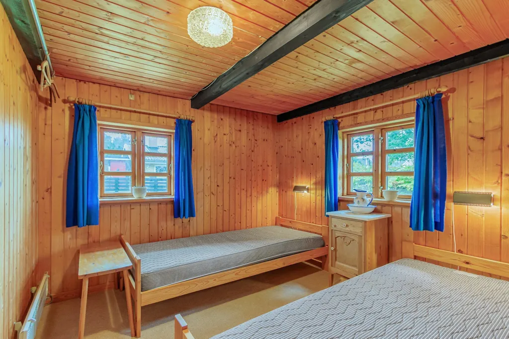 2-room house in Asaa