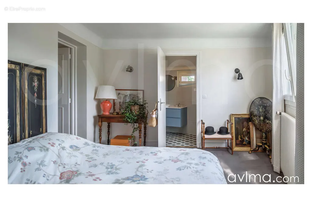 Magamistoad - Character House with Jacuzzi in Village Centre
