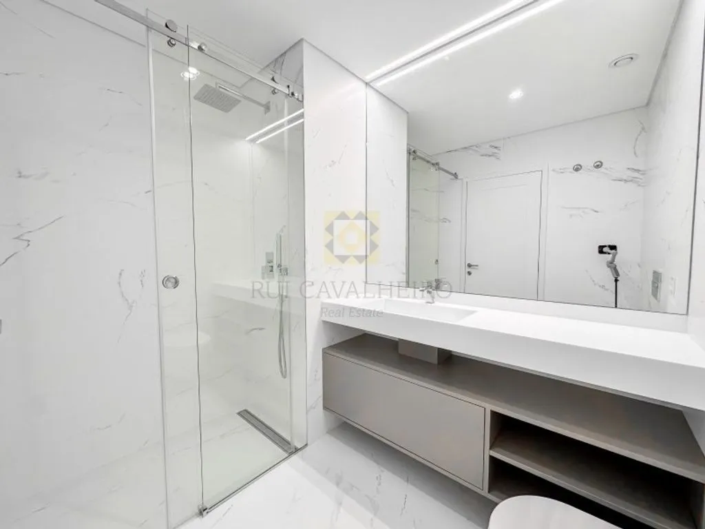 Vannitoad - Luxury Penthouse with Sea View in Matosinhos