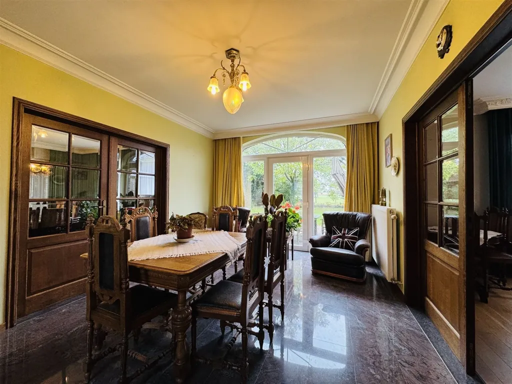 Sala da pranzo - Characterful Farmhouse with Stables in Dilsen-Stokkem