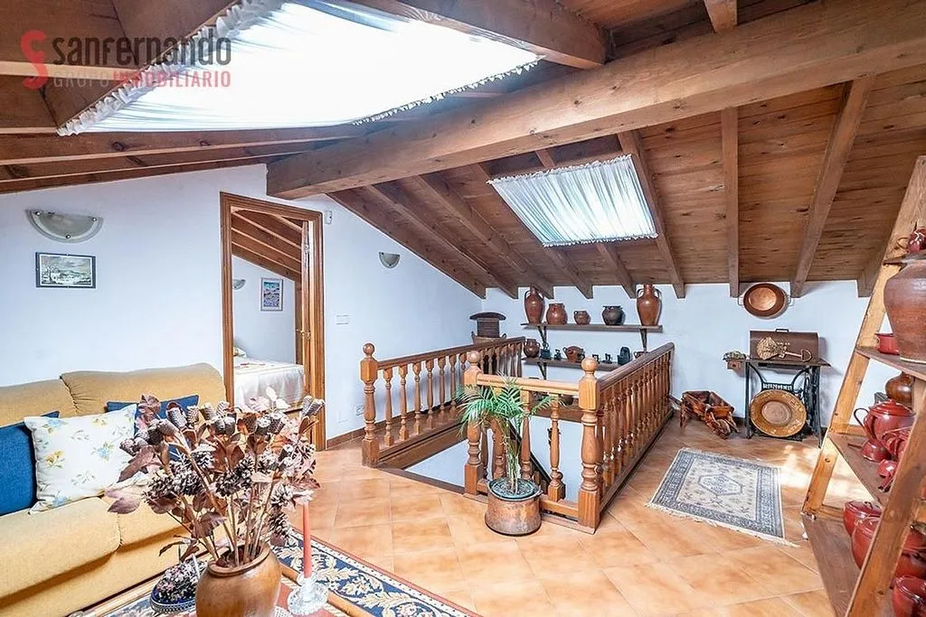 Soggiorno - Chalet with Terrace and Garage in Tanos