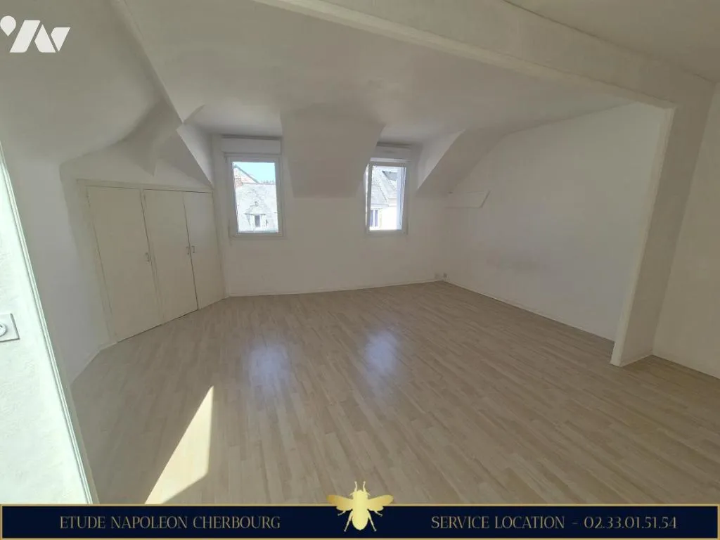 Pièces - Appartement Duplex en Centre-ville à Cherbourg