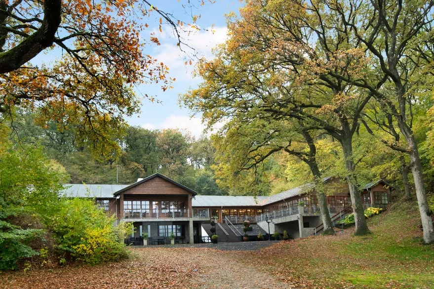Välivaade - Restaurant with Forest Setting in Skivum Krat