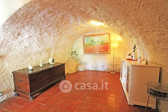 Pièces - Rustic Casale with Garden in Vigolo