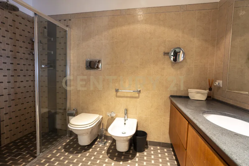 Salles de bain - Elegant Eolian Villa with Sea Access in Vulcano