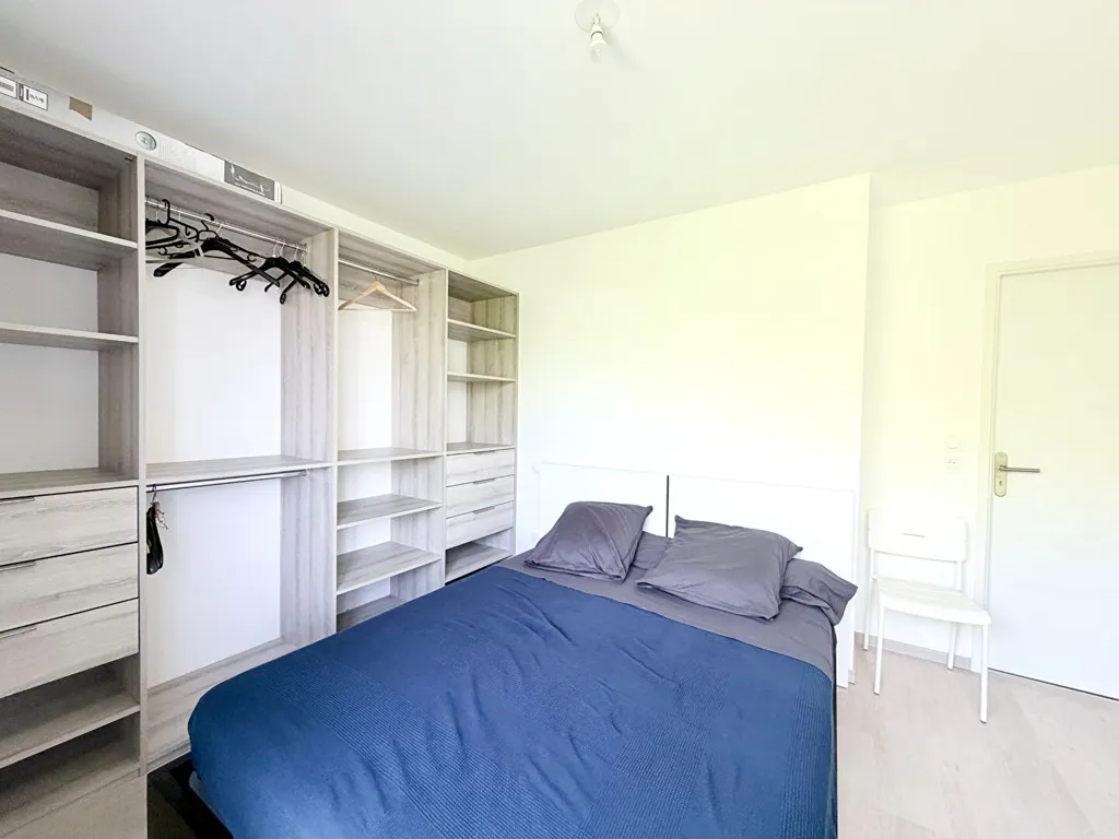 Bedrooms - Bright T3 Apartment with Terrace in Pessac Centre