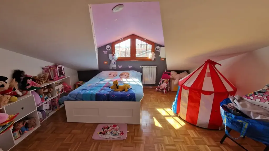 Chambres - Villa with Garden in Ciampino
