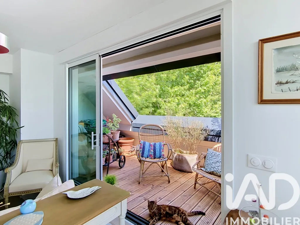 Terrass - Architect's Flat with Triple Exposures in Bordeaux