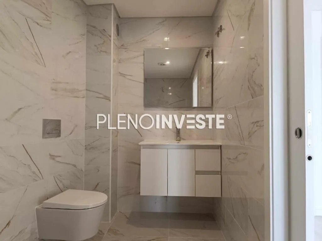 Vannitoad - New Duplex with Panoramic View in Seixal