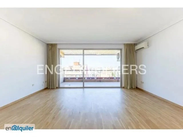 Magamistoad - Apartment with Terrace in Extramurs, Valencia