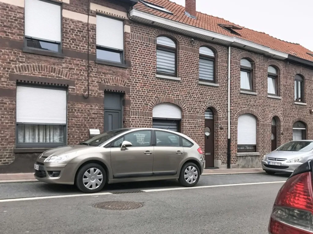 Esterno - Two-Bedroom House with Terrace in Mouscron
