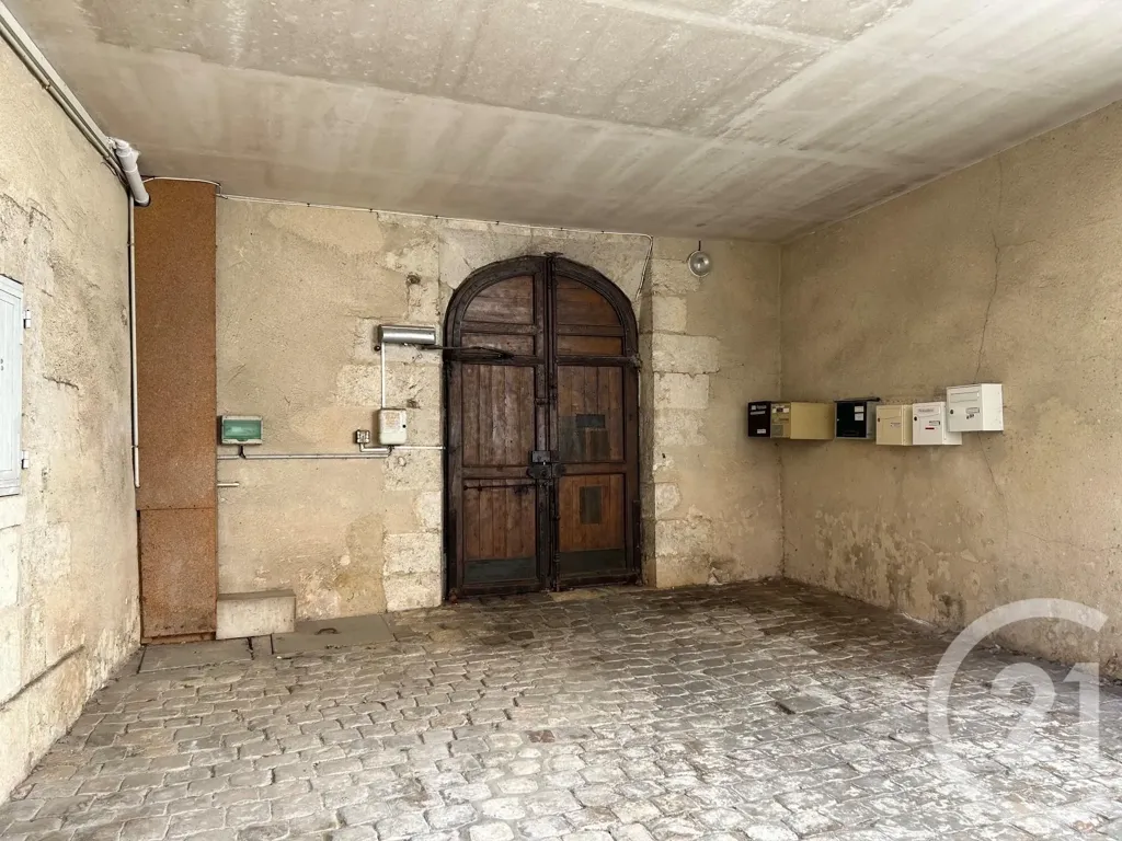 Ingresso - Traditional 3-Bedroom Apartment in Chartres