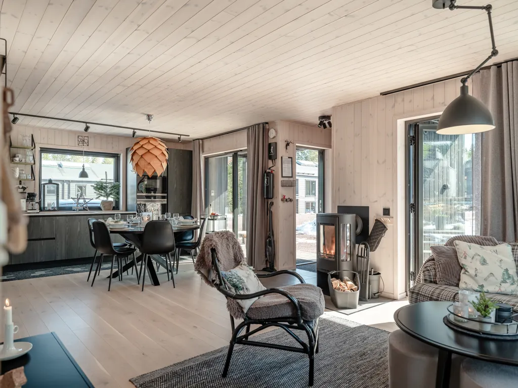 Söögituba - Chalet with Ski Access in Stöten, Dalarna