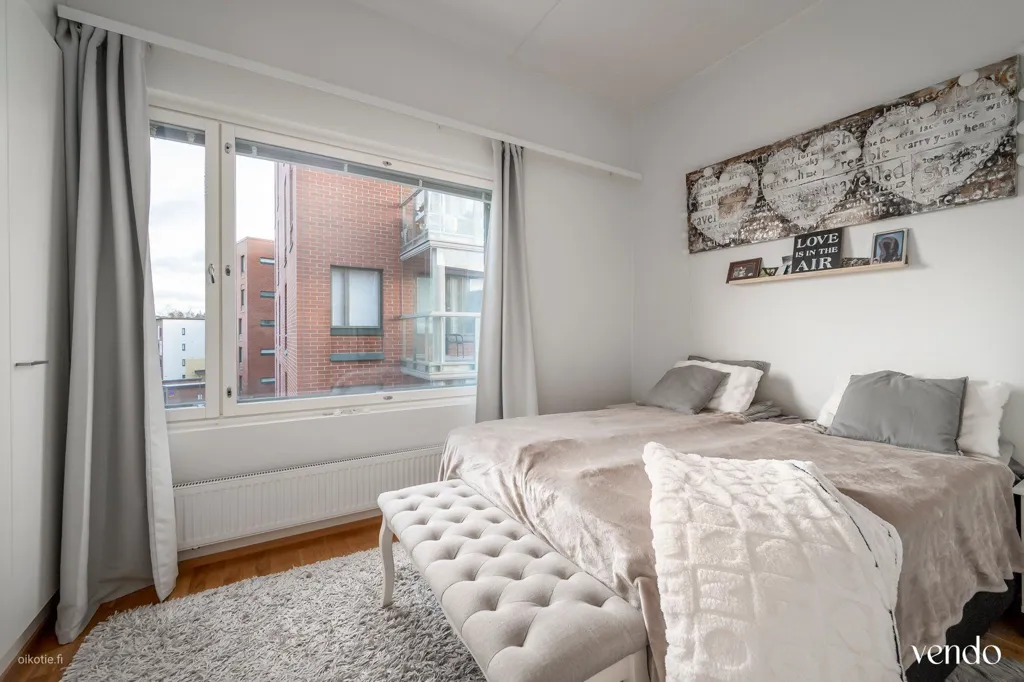Chambres - Modern Apartment with Glazed Balcony in Espoo
