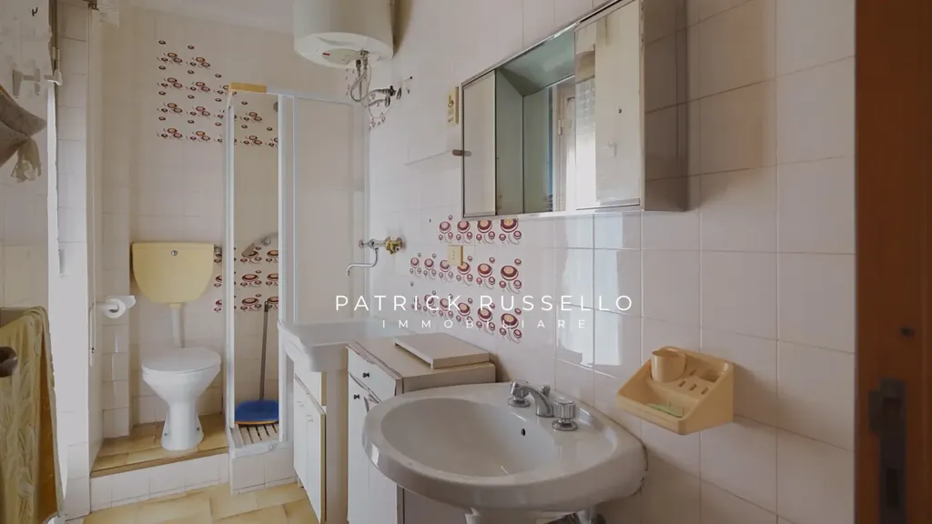 Vannitoad - Spacious Apartment with Triple Exposure in Caposoprano, Gela