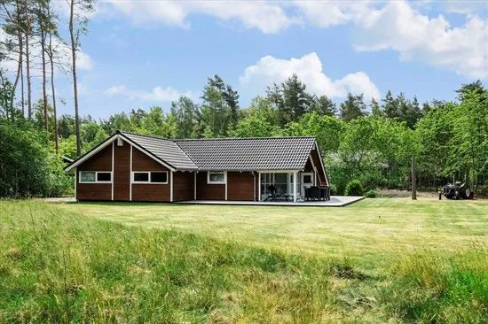 4-toaline maja asukohas Hadsund